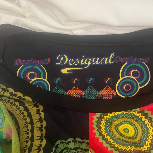 Desigual dress medium with appliqués EUC - Picture 2 of 12